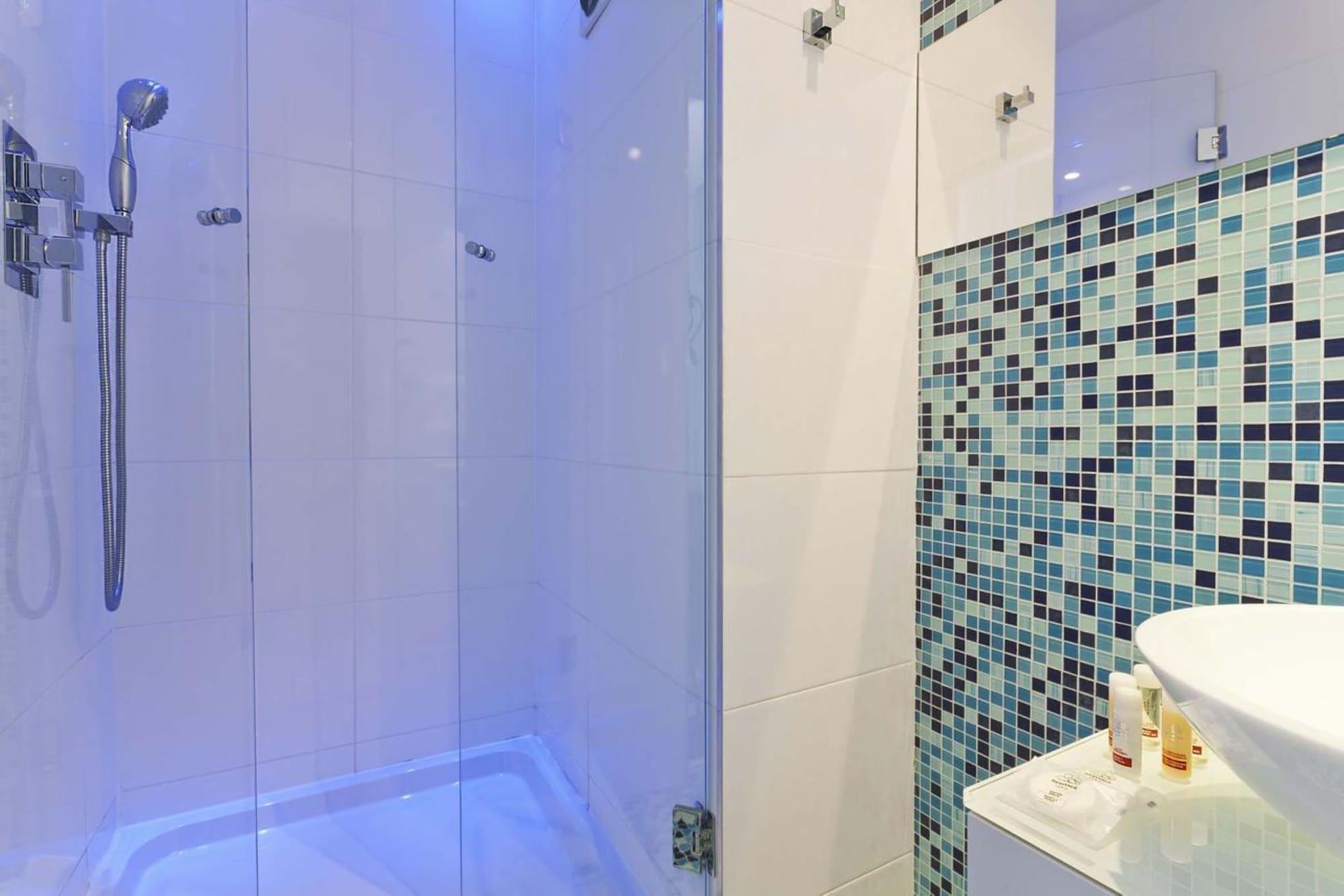 Color Design Hotel Paryż Zewnętrze zdjęcie